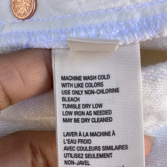 NWT 🐲💙 We The Free Spring White Frayed Hem Short - Picture 6 of 14